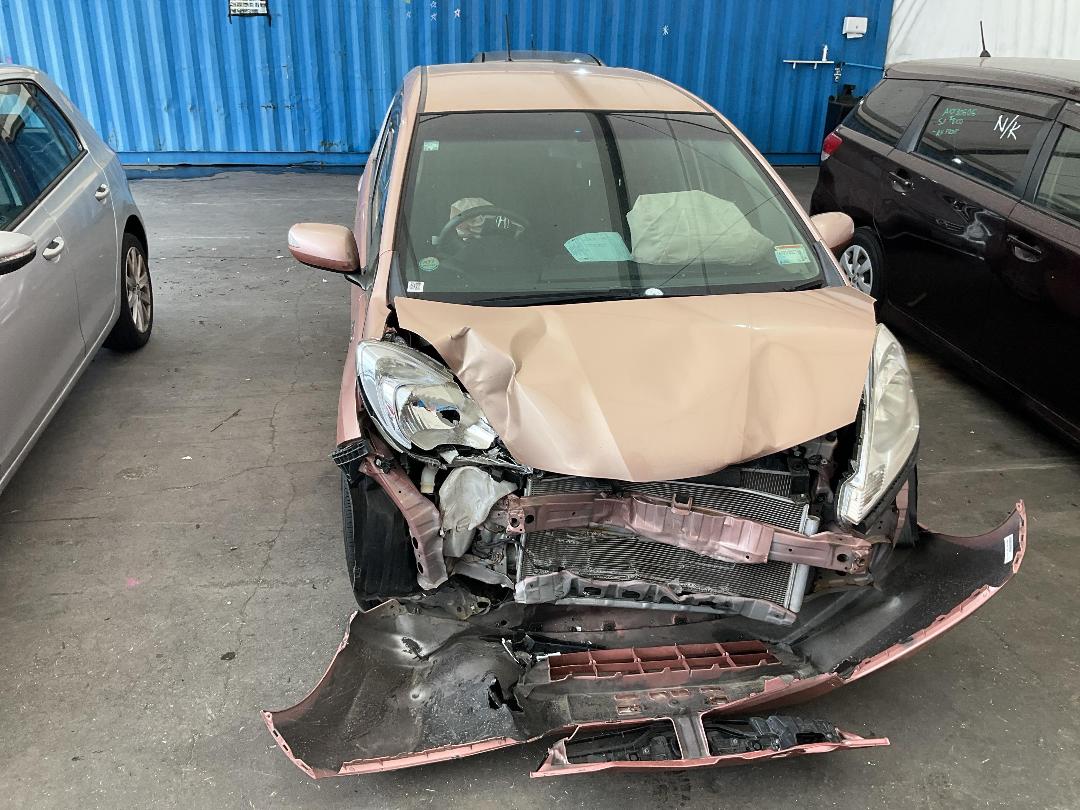 Photo '4' of Honda FIT