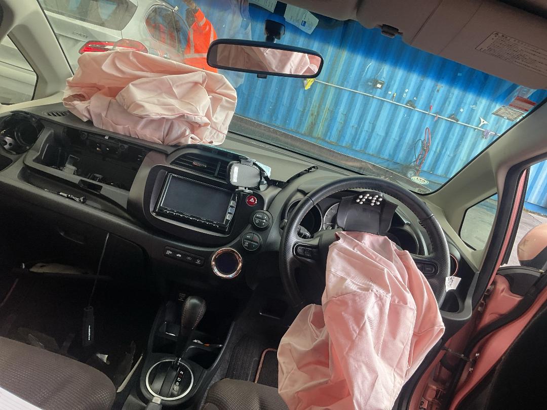 Photo '18' of Honda FIT