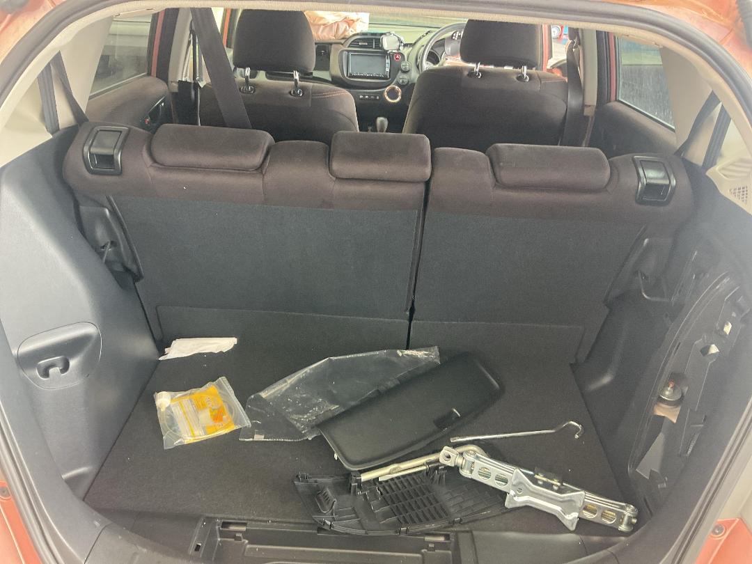 Photo '19' of Honda FIT