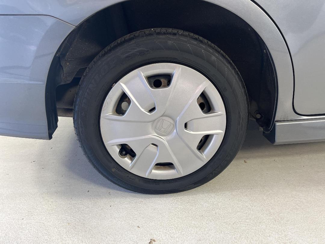 Photo '12' of Honda FIT Shuttle