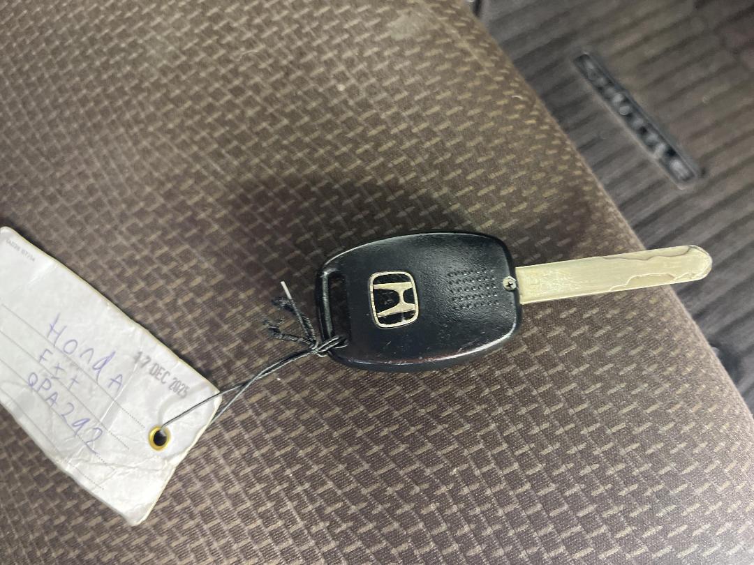 Photo '22' of Honda FIT Shuttle