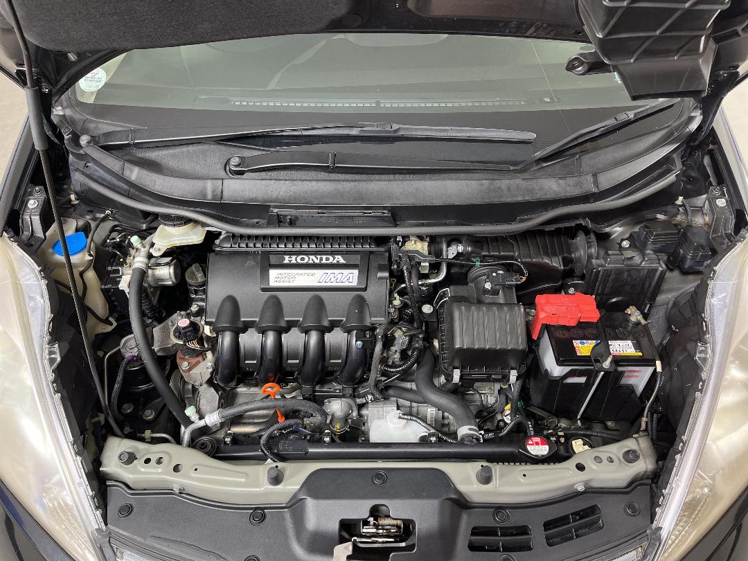 Photo '13' of Honda FIT Shuttle Photo '13' of Honda FIT Shuttle