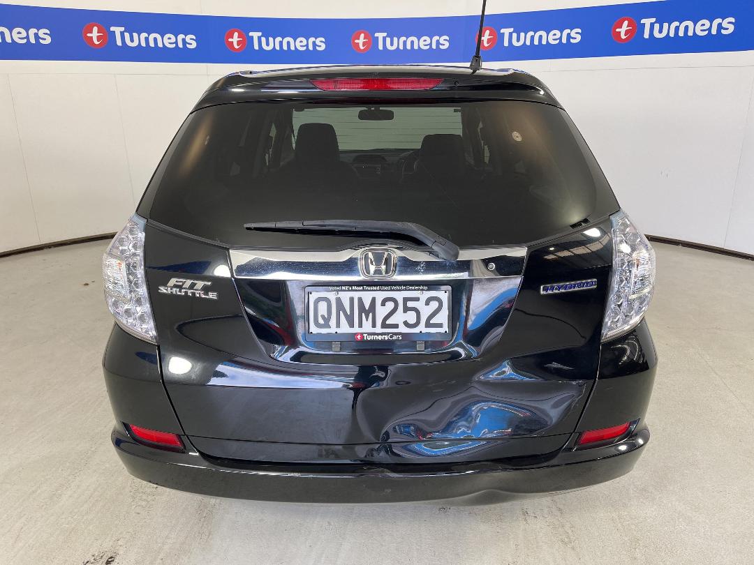 Photo '6' of Honda FIT Shuttle Photo '6' of Honda FIT Shuttle