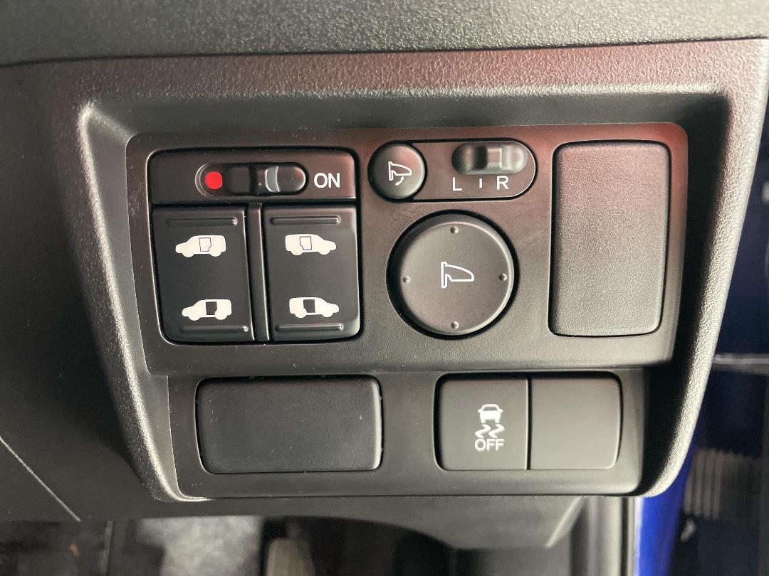 Photo '24' of Honda Freed