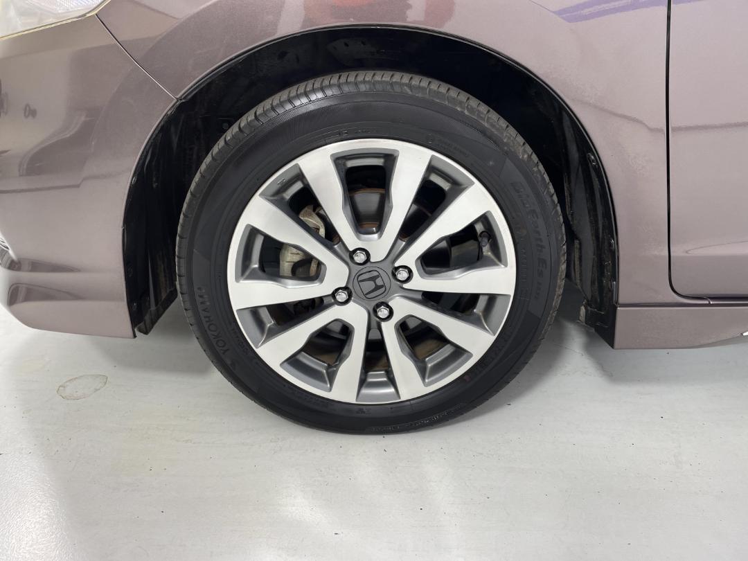 Photo '10' of Honda Insight Photo '10' of Honda Insight