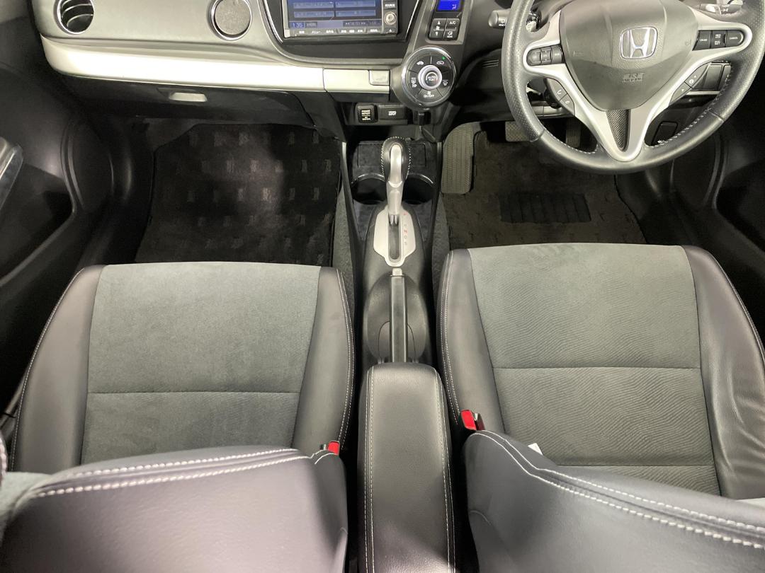 Photo '18' of Honda Insight Photo '18' of Honda Insight