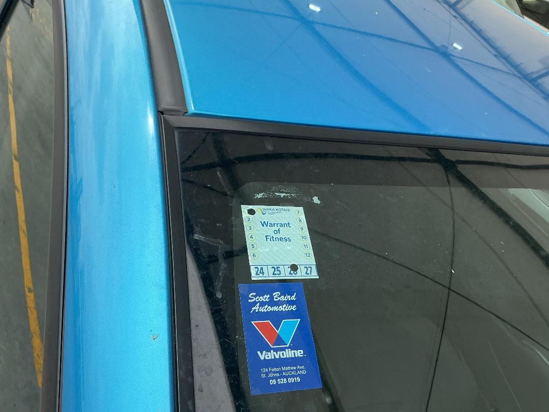 Photo '11' of Honda Jazz Hybrid Photo '11' of Honda Jazz Hybrid