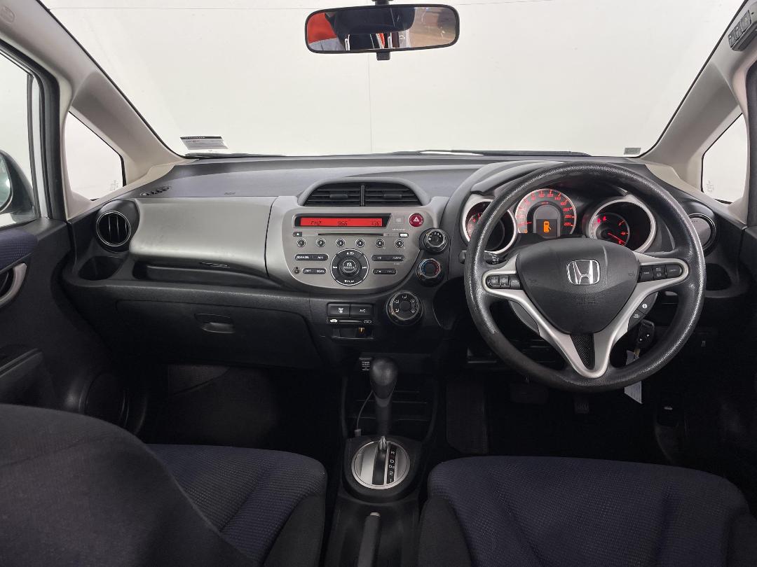 Photo '17' of Honda Jazz Photo '17' of Honda Jazz