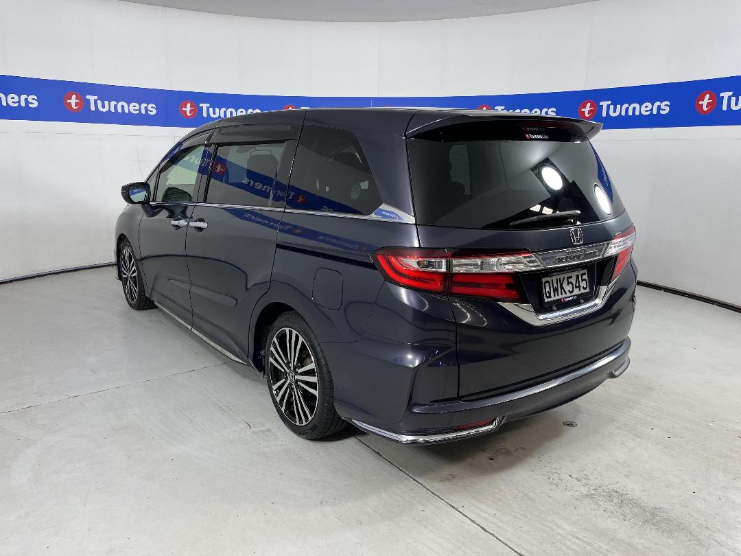 Photo '5' of Honda Odyssey