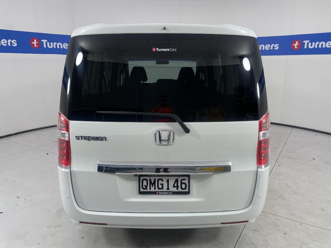 Photo '6' of Honda Stepwgn