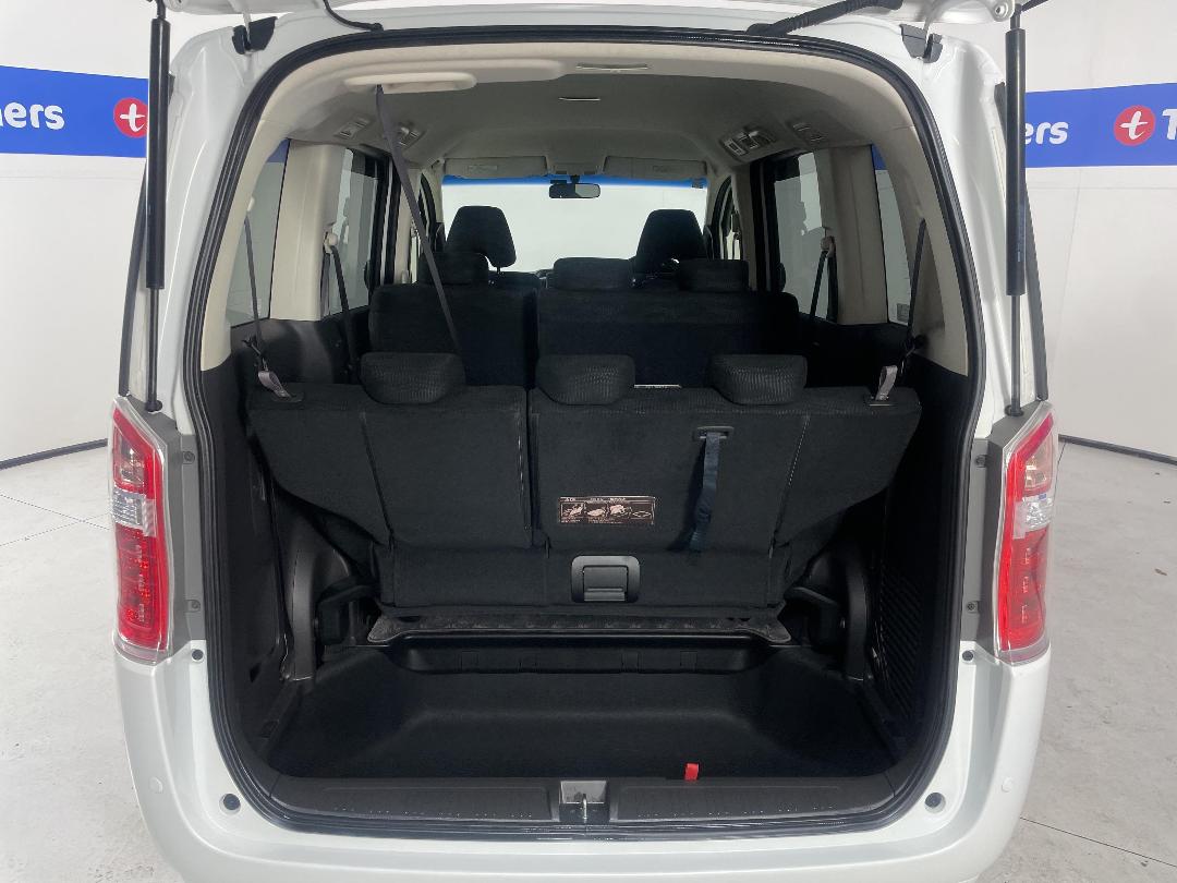 Photo '14' of Honda Stepwgn