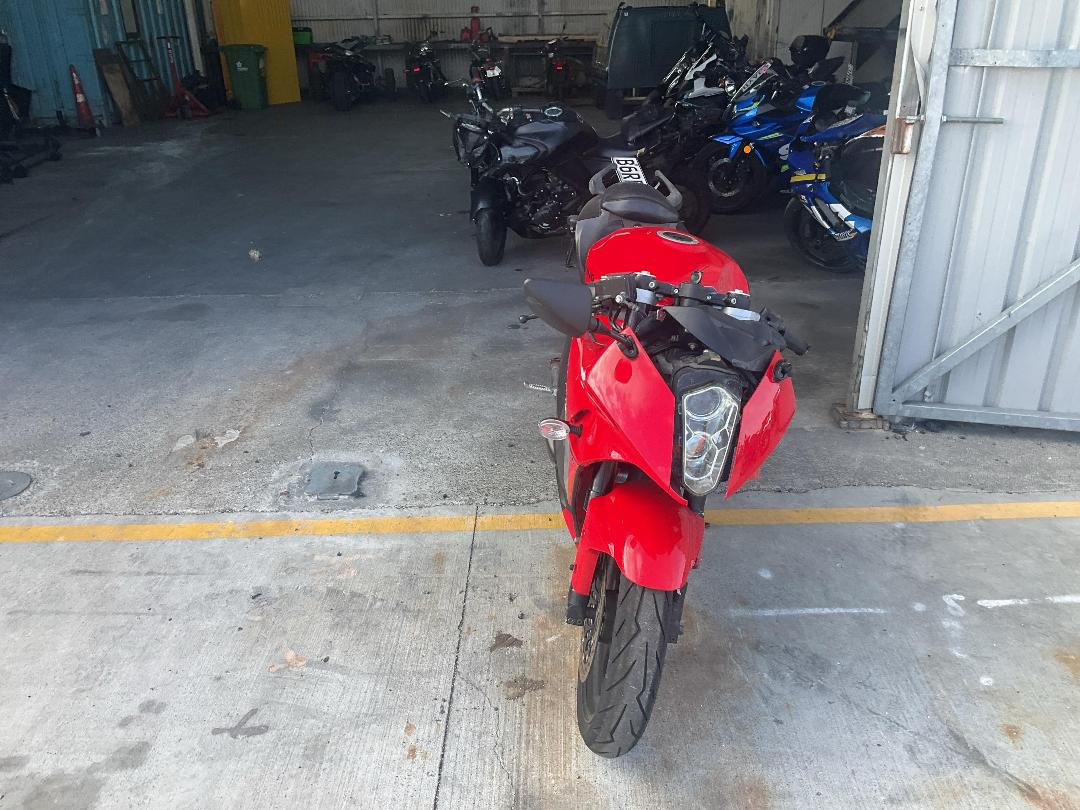 Photo '2' of Hyosung GT250 R