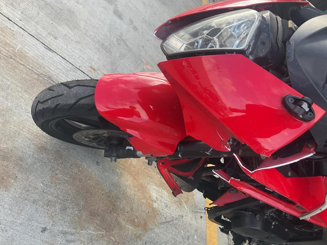 Photo '21' of Hyosung GT250 R