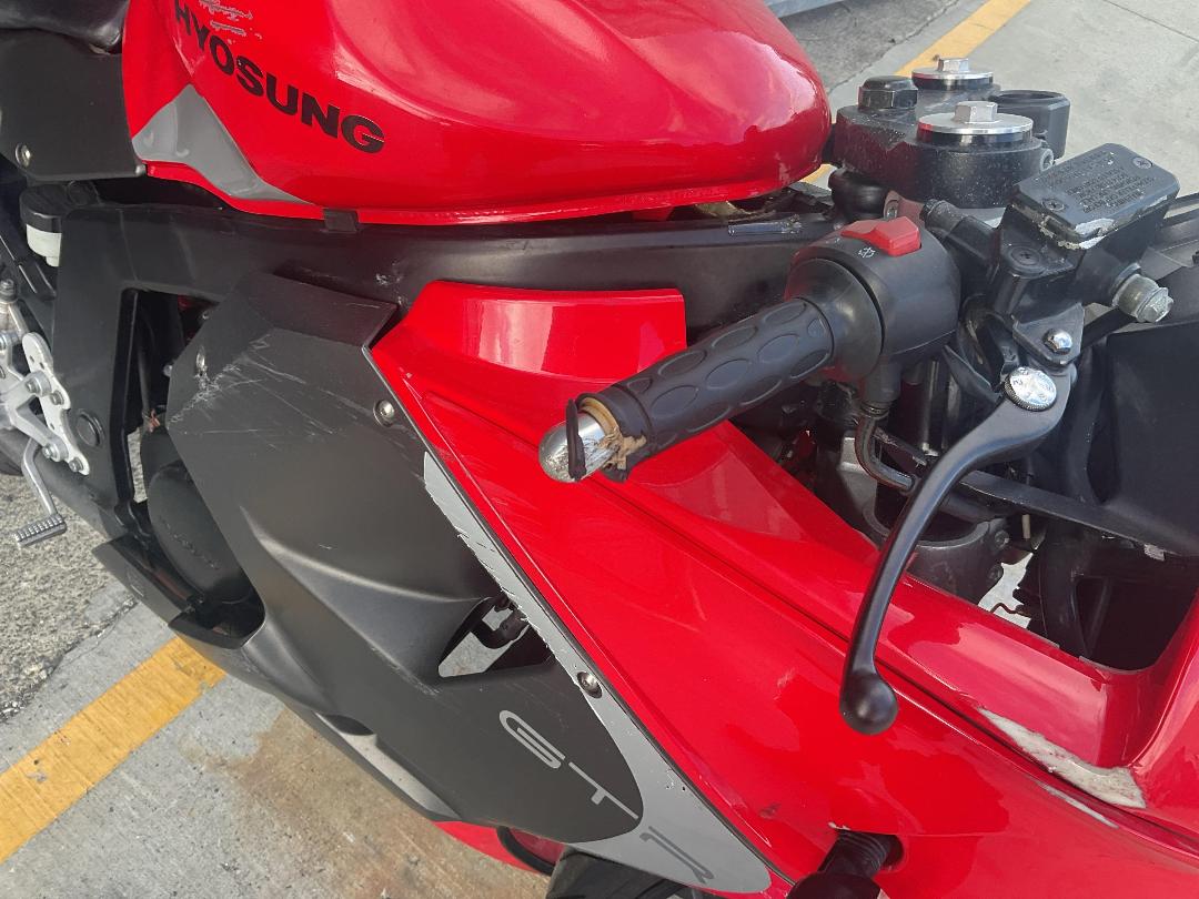 Photo '24' of Hyosung GT250 R
