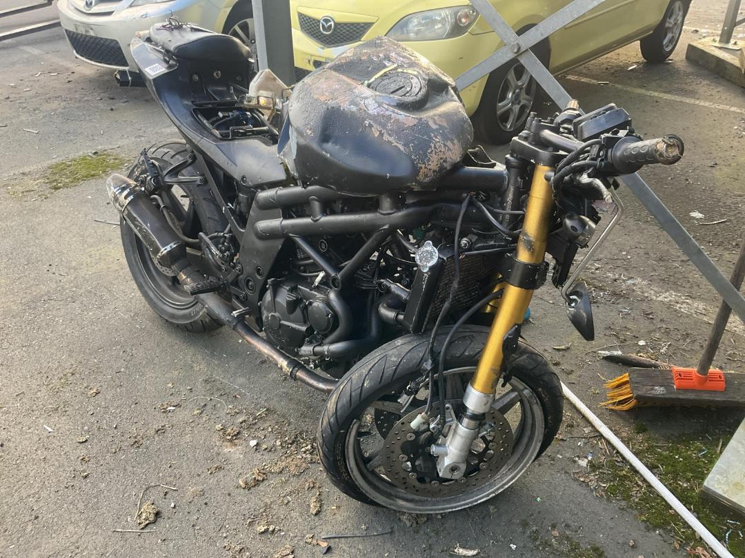 Photo '2' of Hyosung GT650 P L