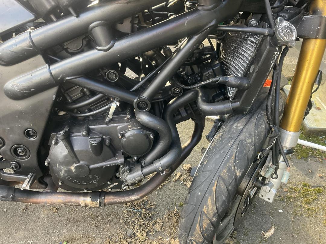 Photo '9' of Hyosung GT650 P L