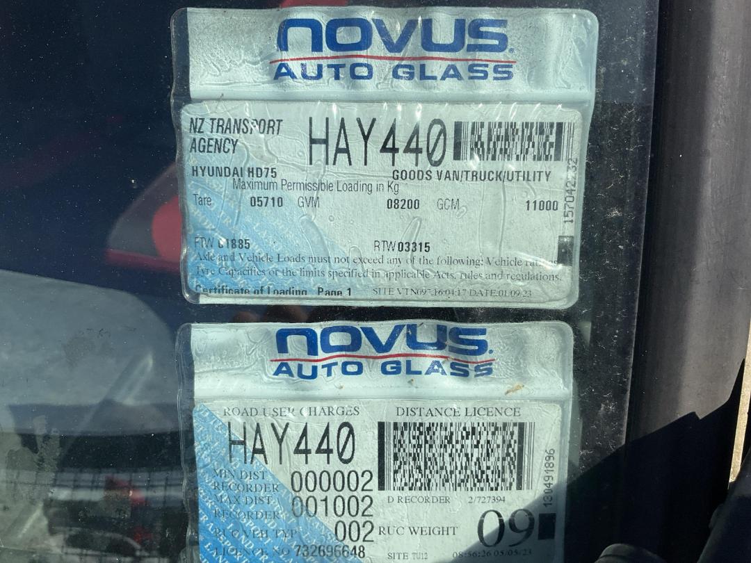 Photo '19' of Hyundai HD75 L Chiller Photo '19' of Hyundai HD75 L Chiller