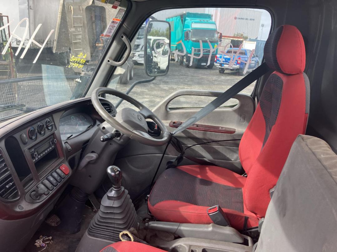 Photo '17' of Hyundai HD75 L Chiller