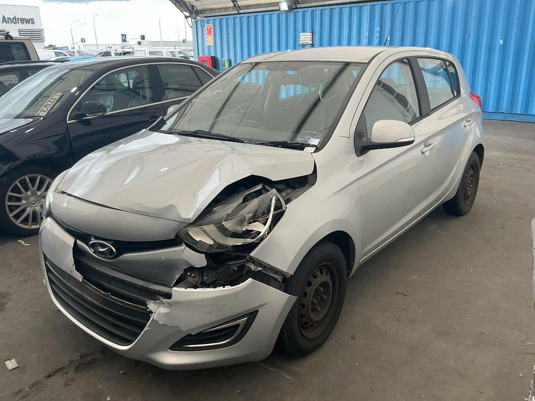 Photo '7' of Hyundai I20 PB Photo '7' of Hyundai I20 PB