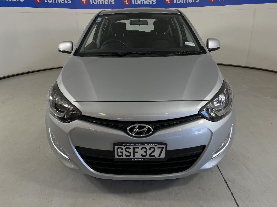 Photo '2' of Hyundai I20 Photo '2' of Hyundai I20