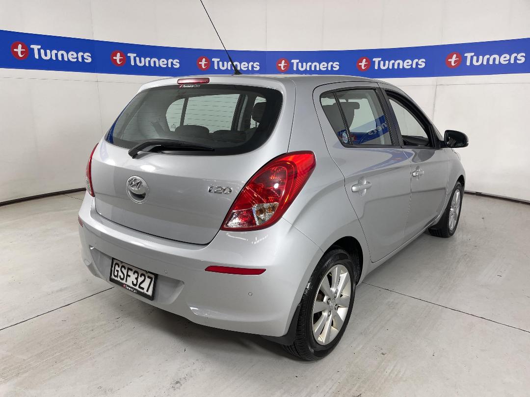 Photo '7' of Hyundai I20 Photo '7' of Hyundai I20