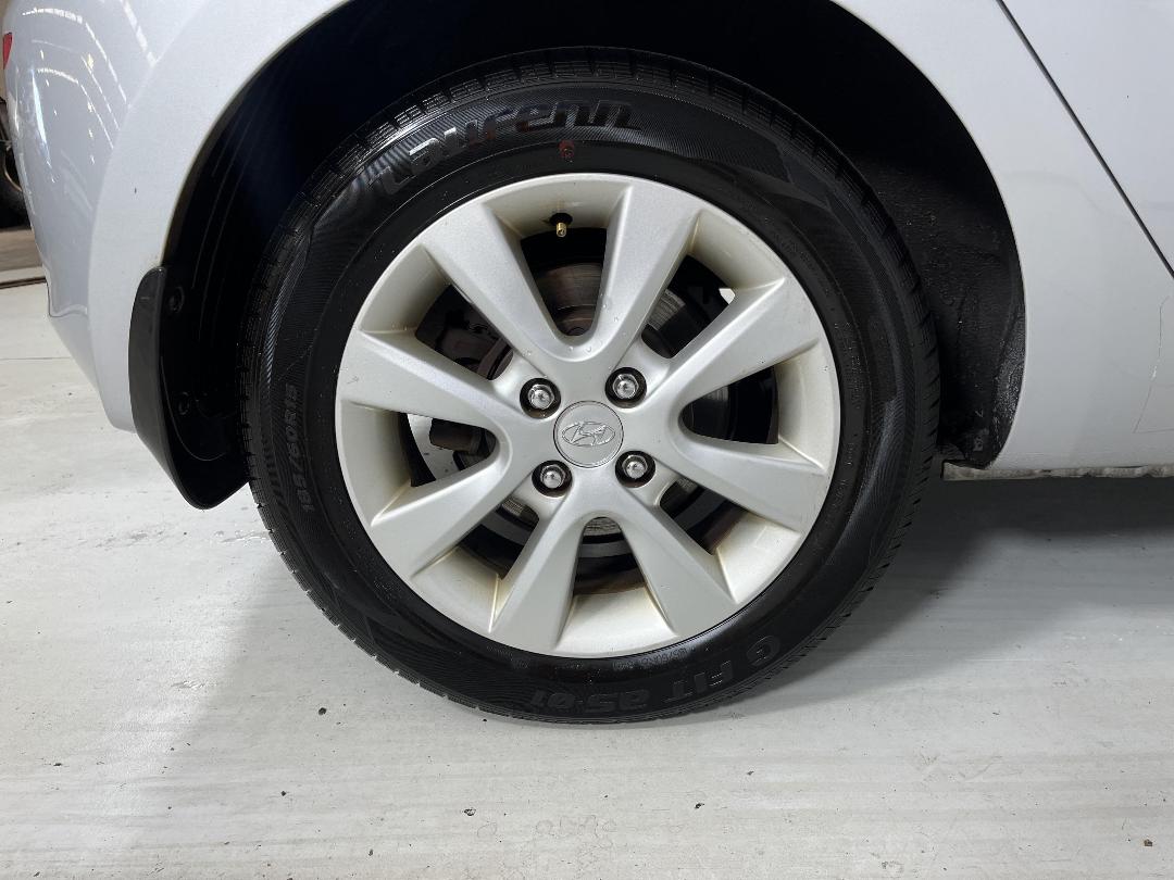 Photo '12' of Hyundai I20 Photo '12' of Hyundai I20