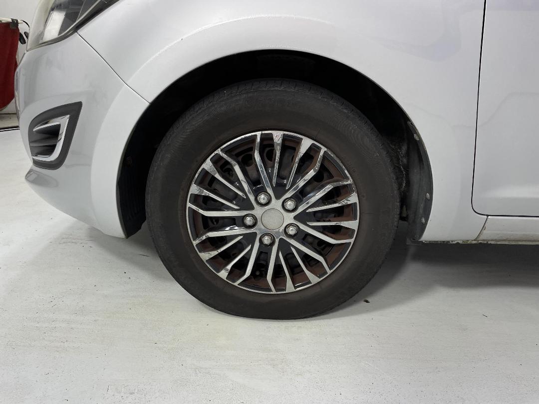 Photo '10' of Hyundai I20 Photo '10' of Hyundai I20