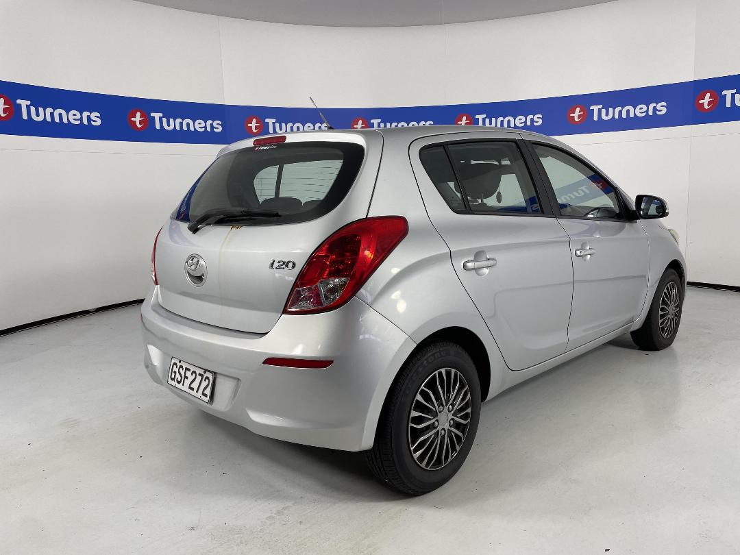 Photo '7' of Hyundai I20 Photo '7' of Hyundai I20