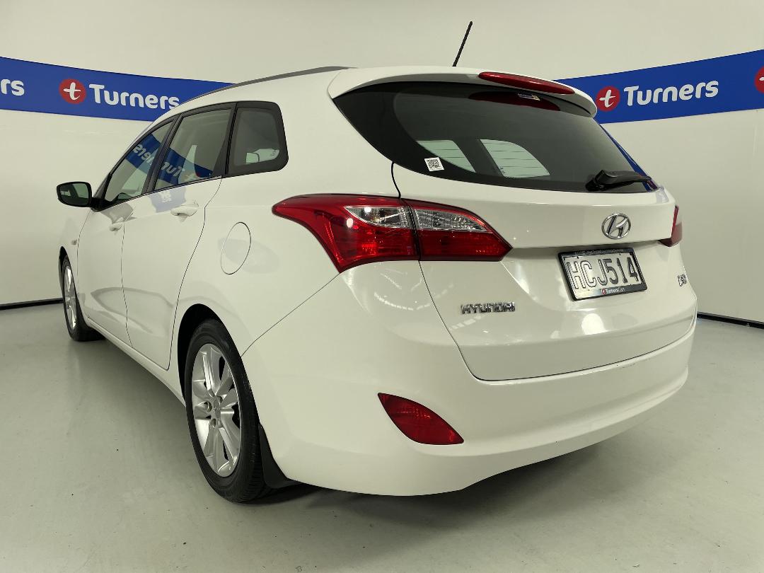 Photo '5' of Hyundai I30 Photo '5' of Hyundai I30