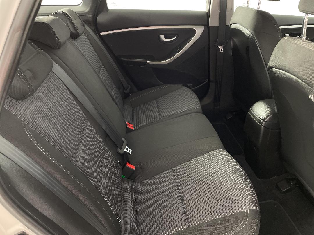 Photo '20' of Hyundai I30 Photo '20' of Hyundai I30