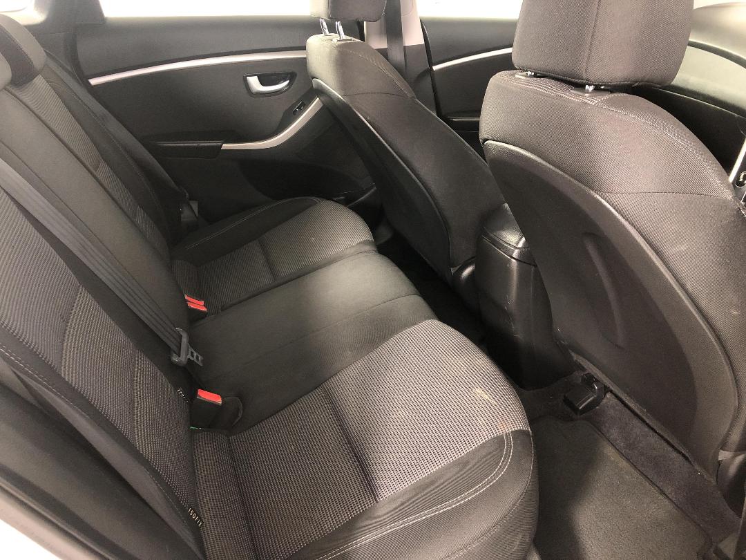 Photo '20' of Hyundai I30