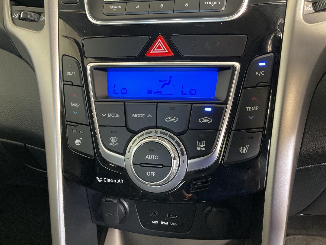 Photo '28' of Hyundai I30 Photo '28' of Hyundai I30