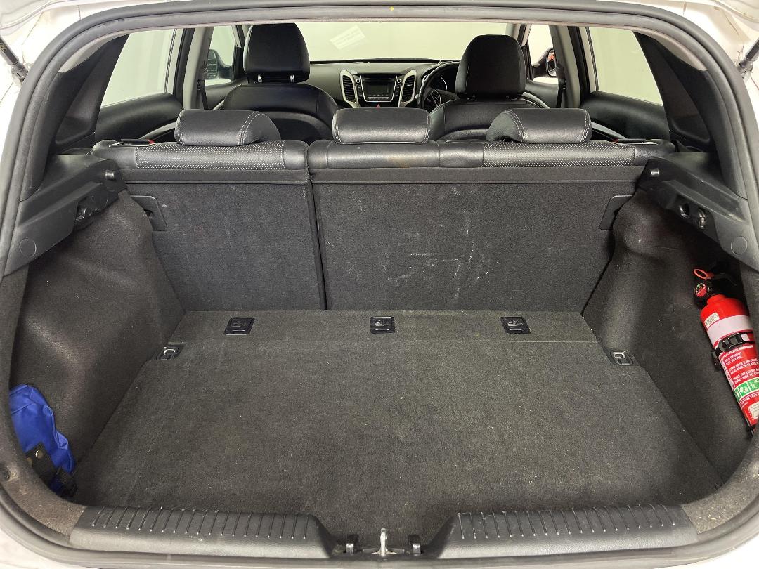 Photo '14' of Hyundai I30