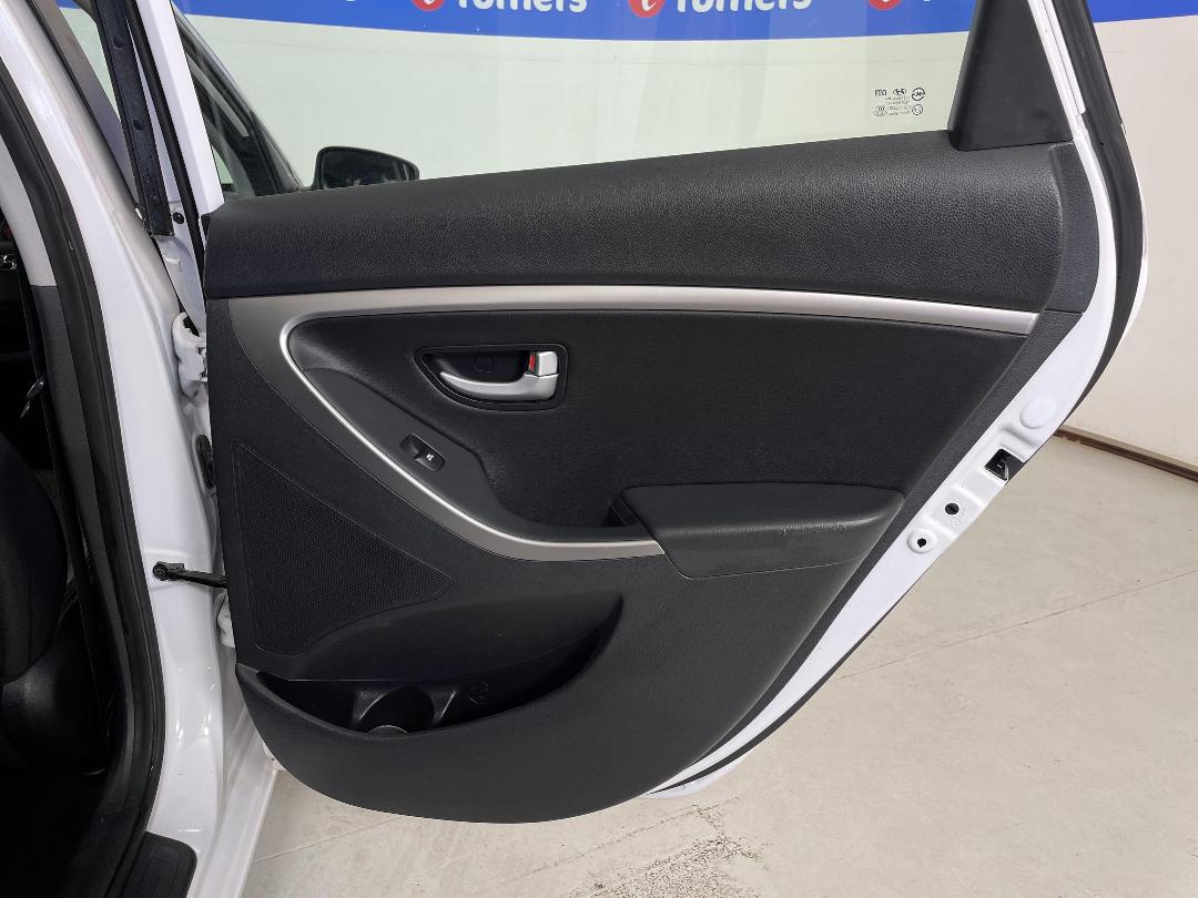 Photo '19' of Hyundai I30