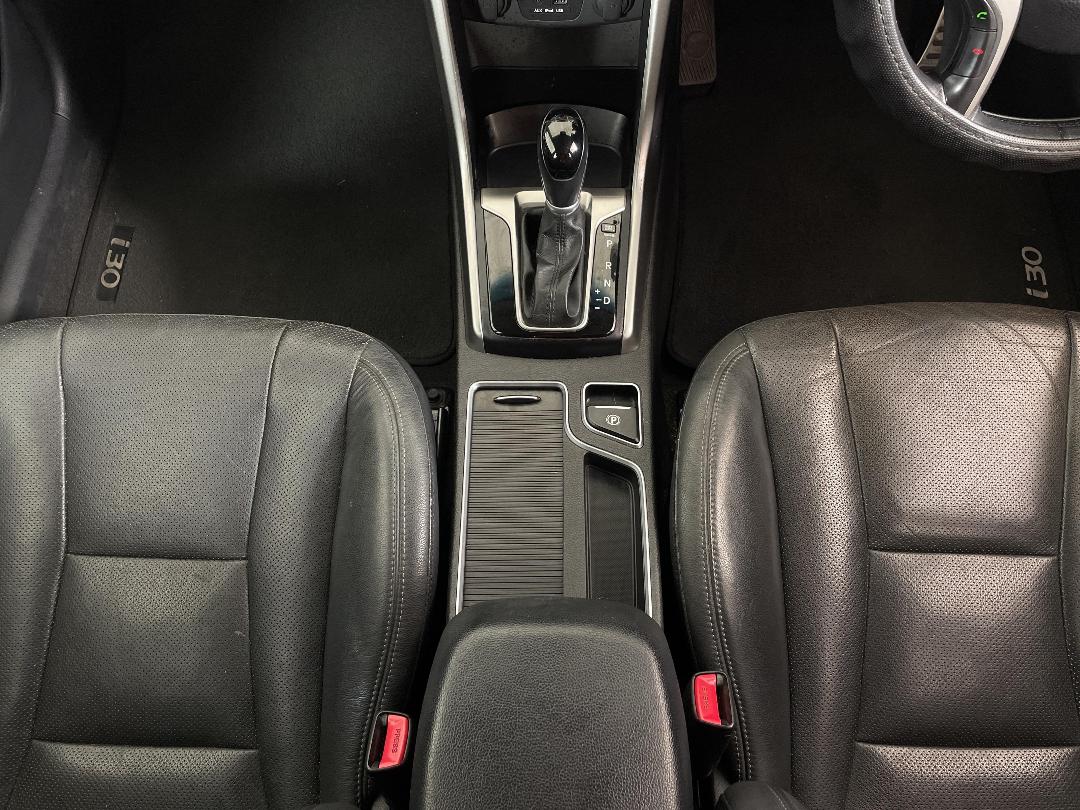 Photo '18' of Hyundai I30