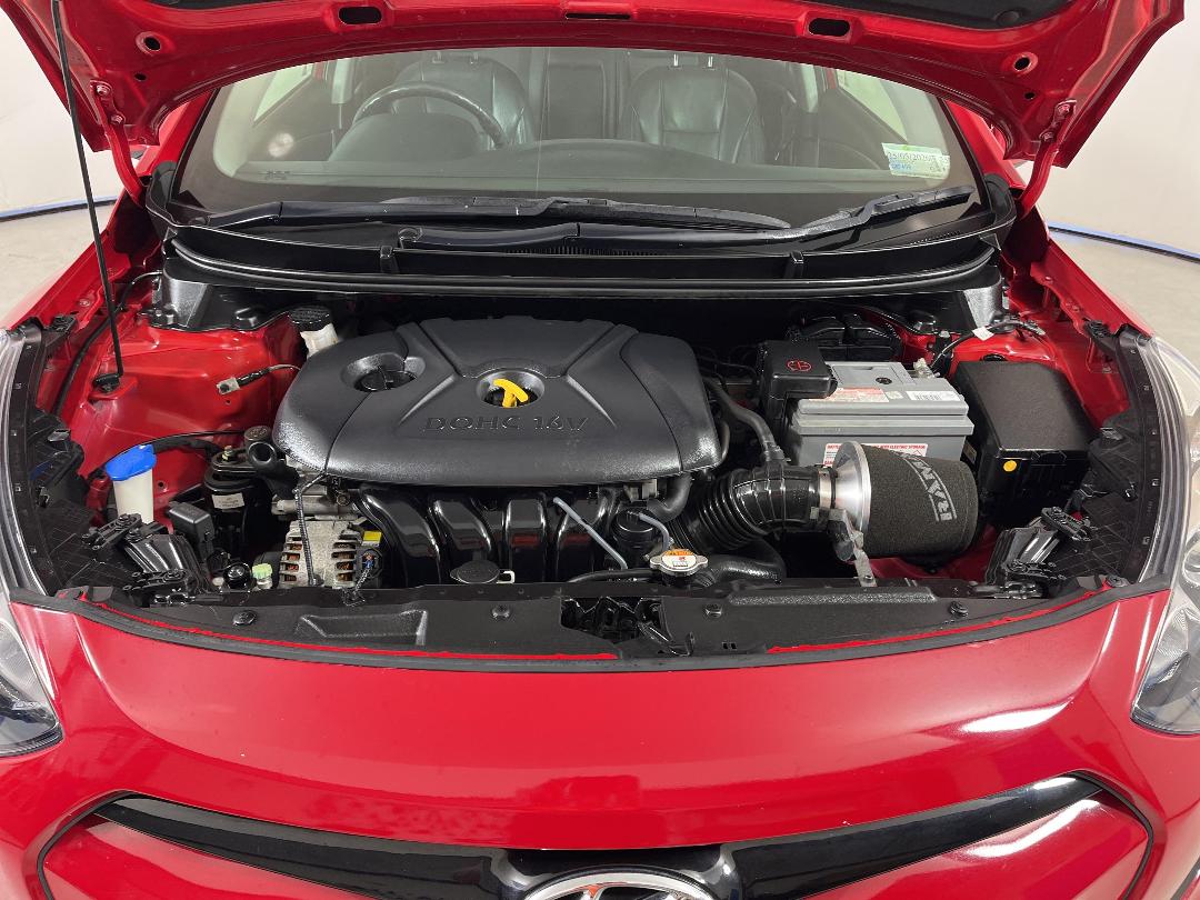 Photo '13' of Hyundai I30