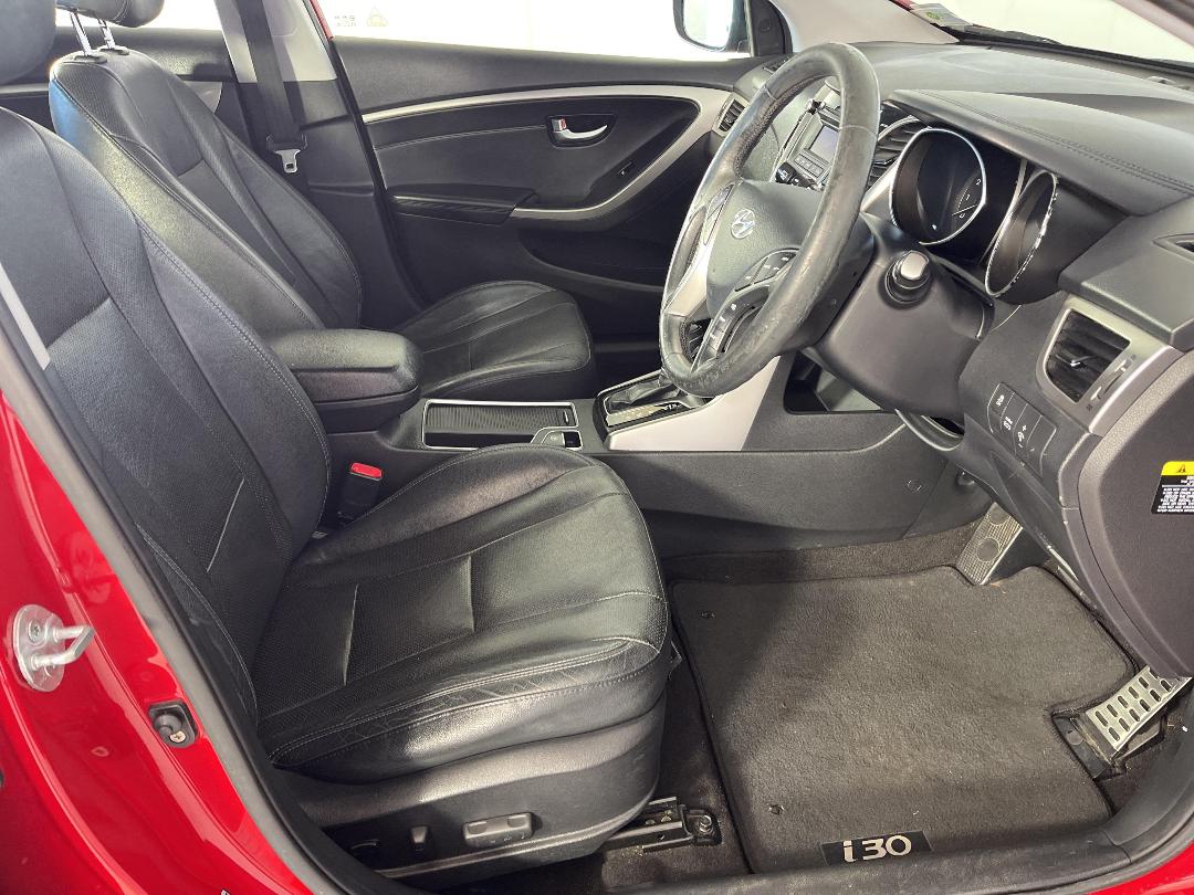 Photo '16' of Hyundai I30