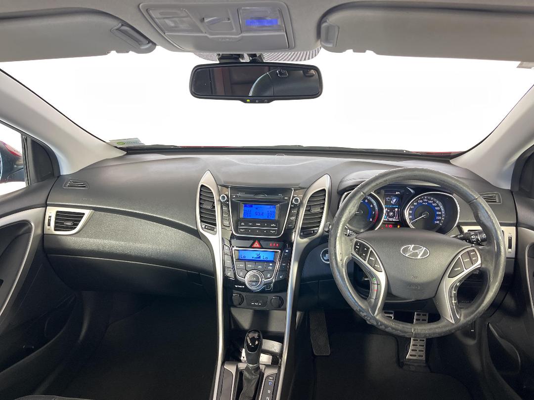 Photo '17' of Hyundai I30