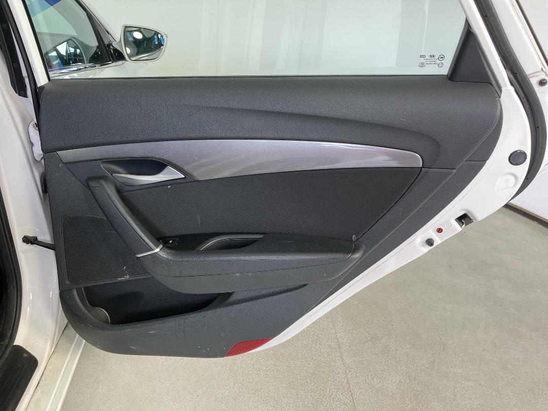 Photo '19' of Hyundai I40 Photo '19' of Hyundai I40