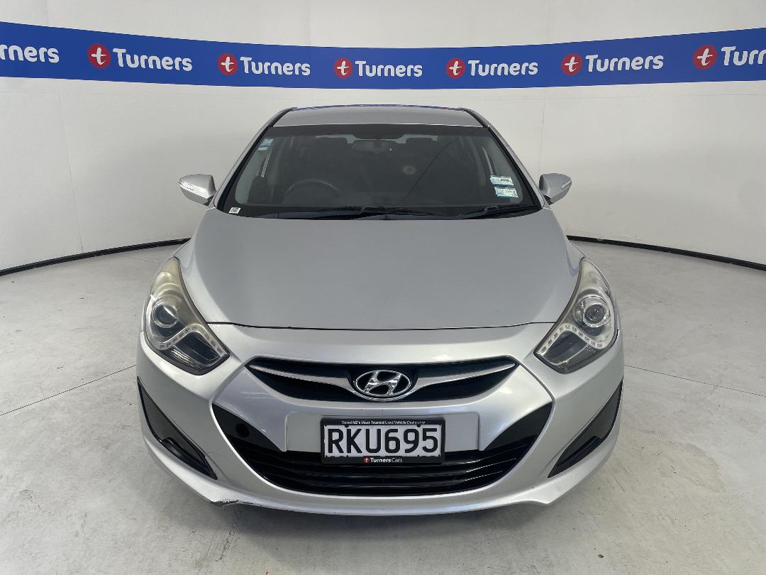 Photo '2' of Hyundai I40 Photo '2' of Hyundai I40