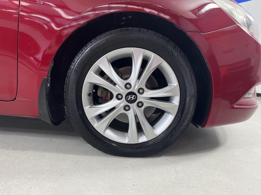 Photo '9' of Hyundai I45