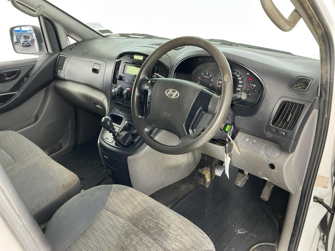 Photo '17' of Hyundai Iload