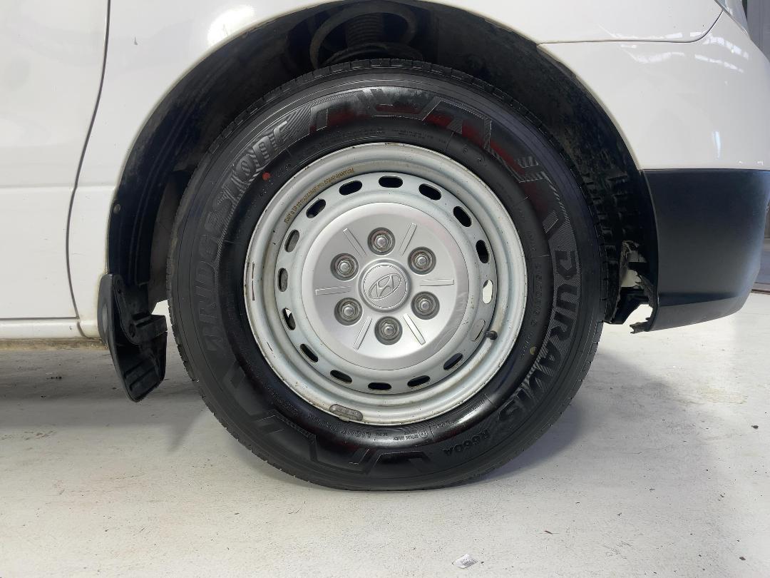 Photo '7' of Hyundai Iload Crdi Photo '7' of Hyundai Iload Crdi