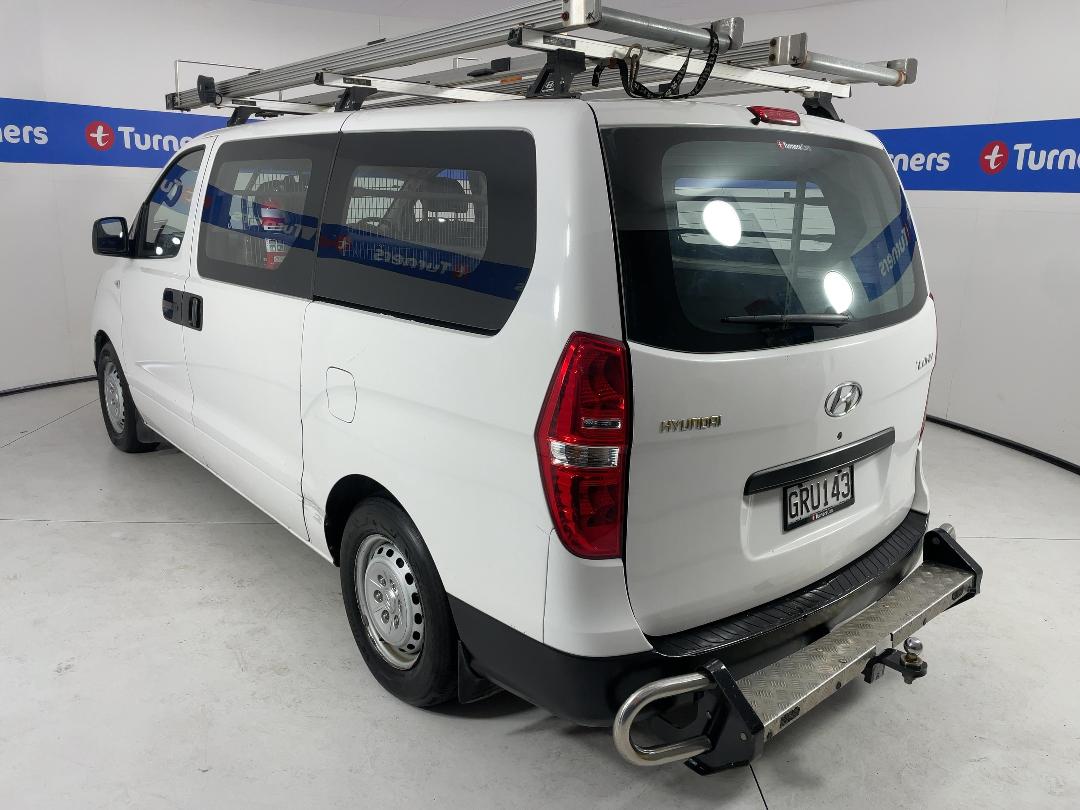 Photo '4' of Hyundai Iload Crdi Photo '4' of Hyundai Iload Crdi