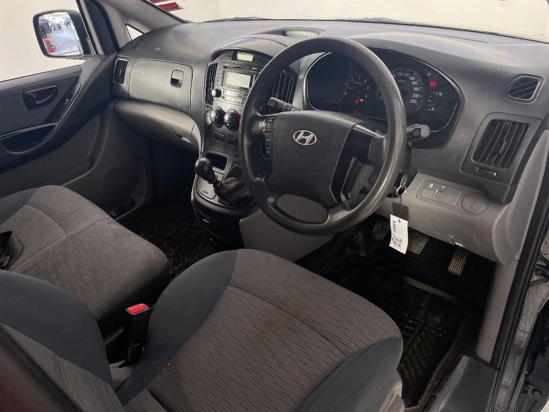 Photo '17' of Hyundai Iload