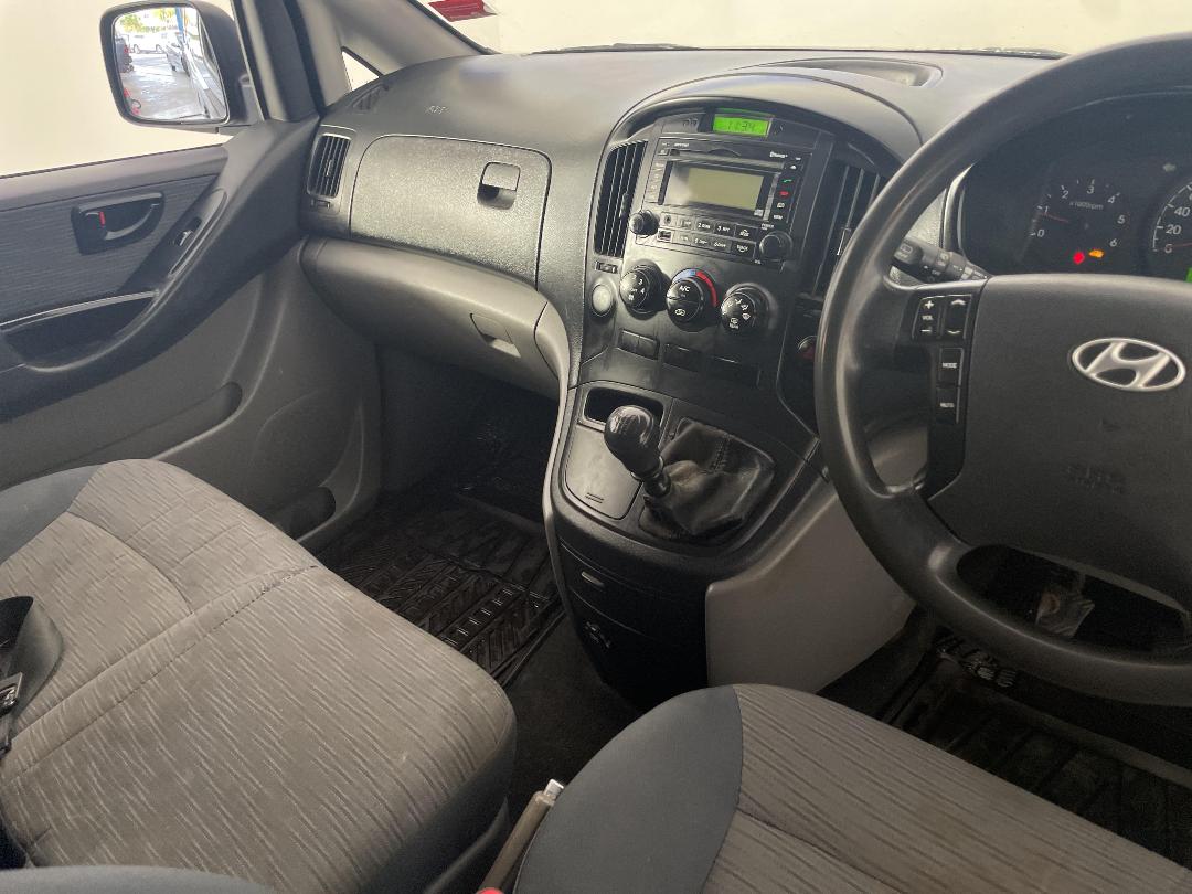 Photo '18' of Hyundai Iload