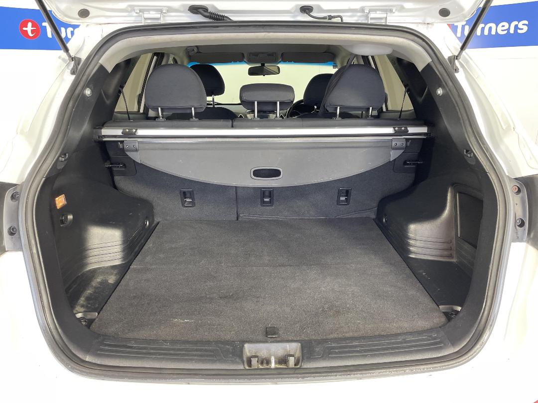 Photo '14' of Hyundai Ix35 Photo '14' of Hyundai Ix35