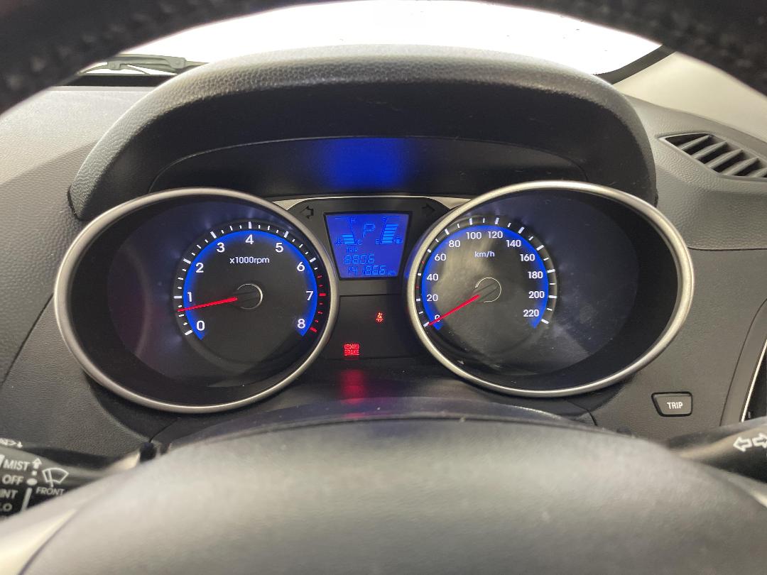 Photo '21' of Hyundai Ix35 Photo '21' of Hyundai Ix35