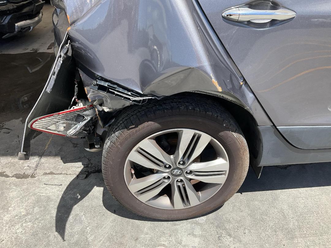 Photo '17' of Hyundai Ix35 GDI 2.0 6A Photo '17' of Hyundai Ix35 GDI 2.0 6A