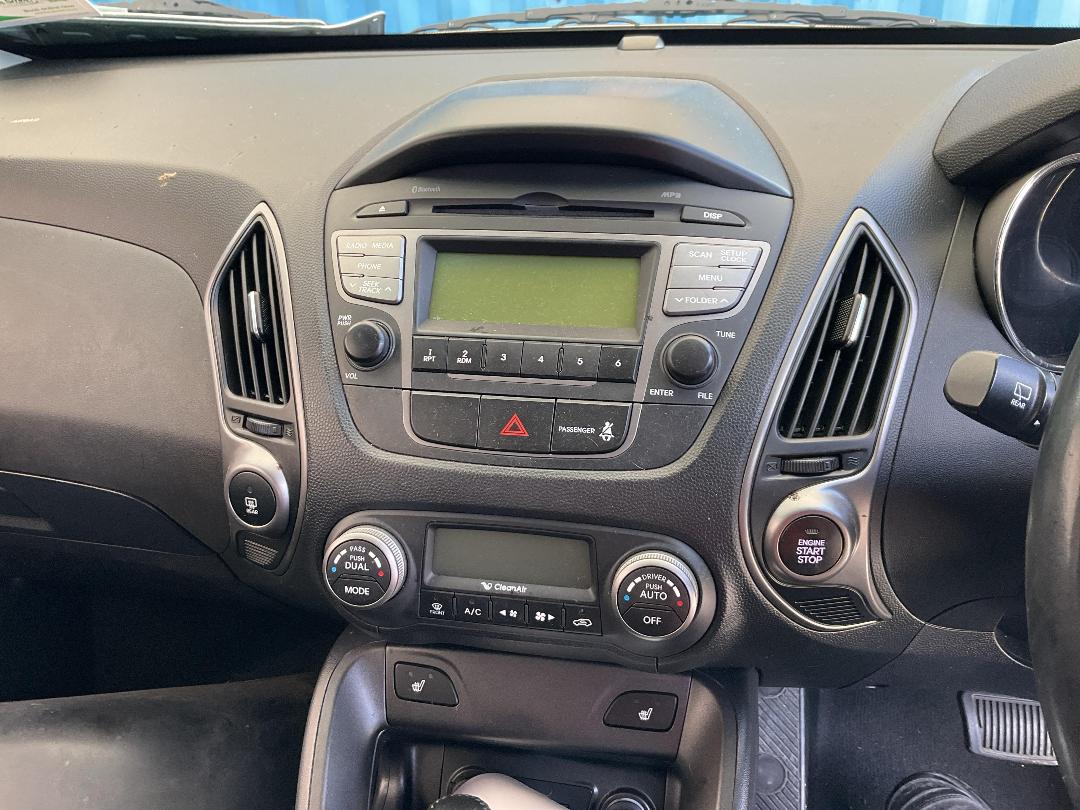 Photo '23' of Hyundai Ix35 GDI 2.0 6A Photo '23' of Hyundai Ix35 GDI 2.0 6A